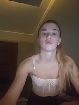 BarniLilit online show from May 15, 2026, 8:51 pm