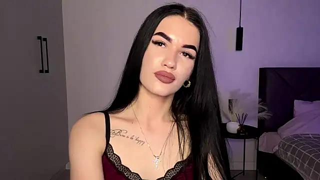 Snapshot of KarieEgge chatting on June 3, 2026, 3:06 pm KarieEgge online show from June 3, 2026, 3:06 pm