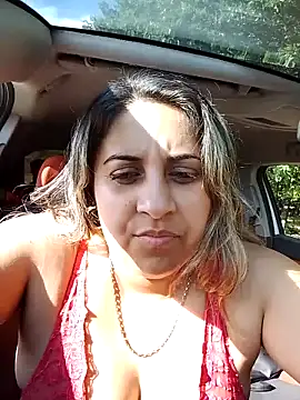 Snapshot of Antoniasweet chatting on May 18, 2026, 2:44 pm Antoniasweet online show from May 18, 2026, 2:44 pm