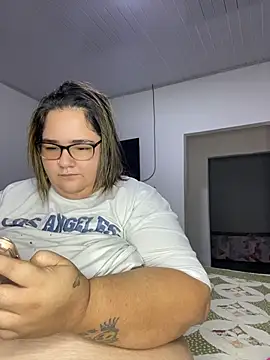 Snapshot of marianacooper1234 chatting on June 11, 2026, 12:35 pm marianacooper1234 online show from June 11, 2026, 12:35 pm
