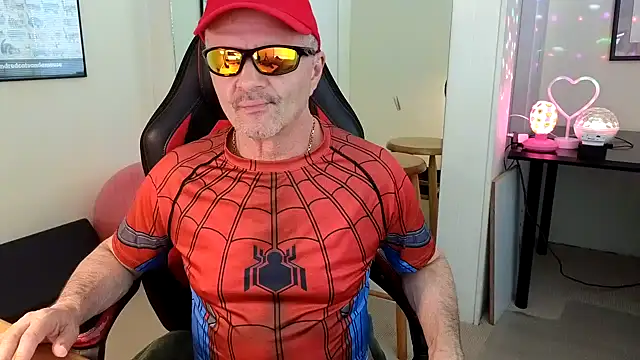 Snapshot of hotdadbod chatting on January 5, 2025, 9:14 pm hotdadbod online show from January 5, 2025, 9:14 pm