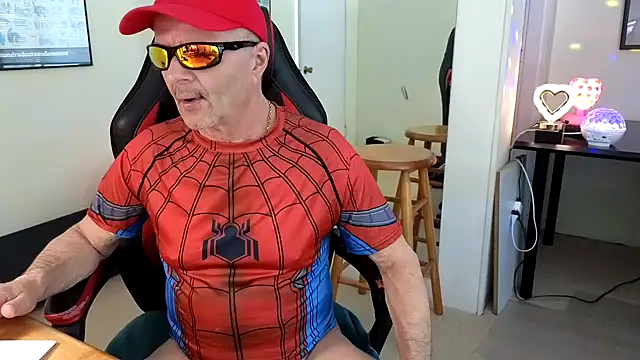 Snapshot of hotdadbod chatting on January 23, 2025, 9:39 pm hotdadbod online show from January 23, 2025, 9:39 pm