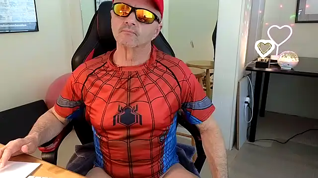 Snapshot of hotdadbod chatting on January 28, 2025, 9:40 pm hotdadbod online show from January 28, 2025, 9:40 pm