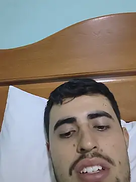 Snapshot of Alejo10051 chatting on July 17, 2026, 1:36 am Alejo10051 online show from July 17, 2026, 1:36 am