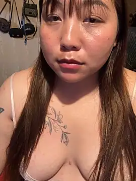Marina-sexyy online show from May 12, 2026, 8:32 am