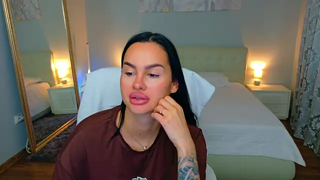 BabyyGirll  online show from July 6, 2026, 3:24 am