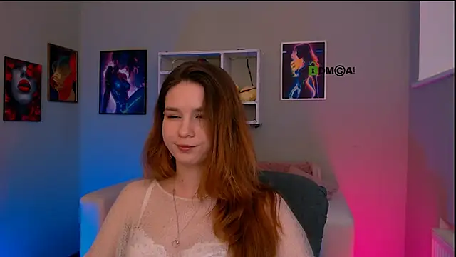 Snapshot of angie_foxy1 chatting on June 19, 2026, 9:15 am angie foxy1 online show from June 19, 2026, 9:15 am