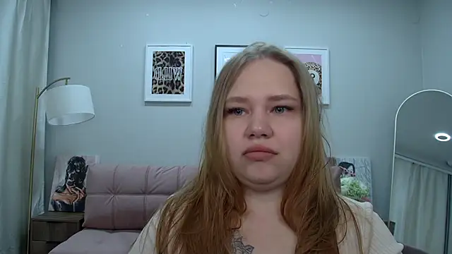 DianaKristol online show from June 21, 2026, 6:03 pm