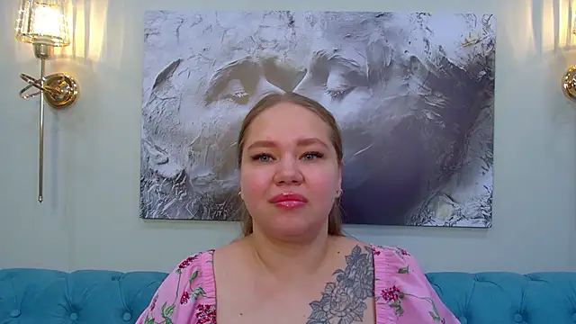 DianaKristol online show from June 12, 2026, 6:16 pm