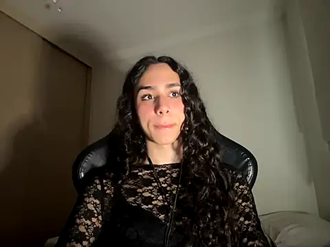 marquezaaa online show from May 13, 2026, 12:23 pm