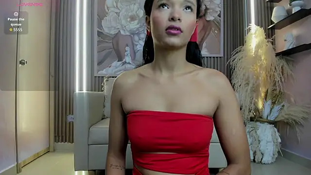 Snapshot of tasty_desires_ chatting on May 27, 2026, 10:11 am tasty desires online show from May 27, 2026, 10:11 am