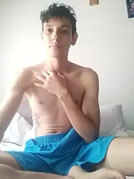 cristopher santana online show from May 13, 2026, 6:59 pm