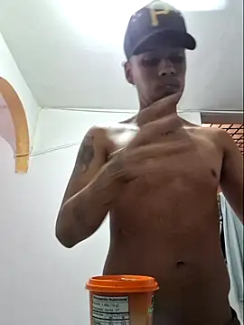 Snapshot of boyzac_ chatting on July 21, 2026, 9:27 pm boyzac online show from July 21, 2026, 9:27 pm