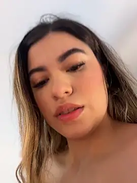 Snapshot of Vicky_Rico_ chatting on June 7, 2026, 3:45 am Vicky Rico online show from June 7, 2026, 3:45 am