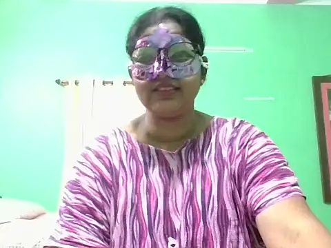 Kavya17 online show from June 30, 2026, 3:39 am
