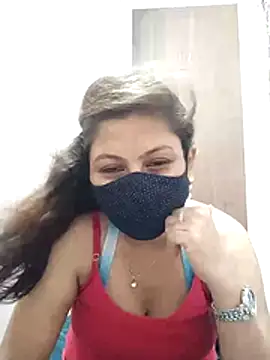 hot kiran2000 online show from July 4, 2026, 2:32 pm