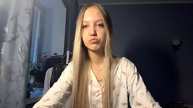 NievesHackey online show from June 1, 2026, 3:00 pm