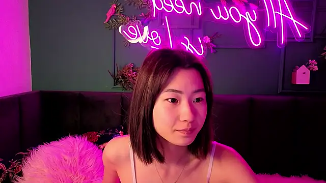 Runi Asian online show from June 22, 2026, 1:22 am