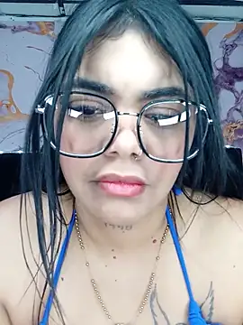 Snapshot of luxuryluna chatting on June 11, 2026, 2:53 am luxuryluna online show from June 11, 2026, 2:53 am