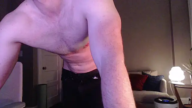 Snapshot of fant0gasm chatting on May 19, 2026, 1:56 am fant0gasm online show from May 19, 2026, 1:56 am