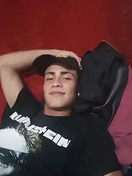 Fenix hardcock online show from June 14, 2026, 7:53 am