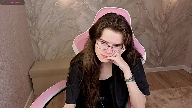 Snapshot of Rita_Addams chatting on June 13, 2026, 1:47 am Rita Addams online show from June 13, 2026, 1:47 am