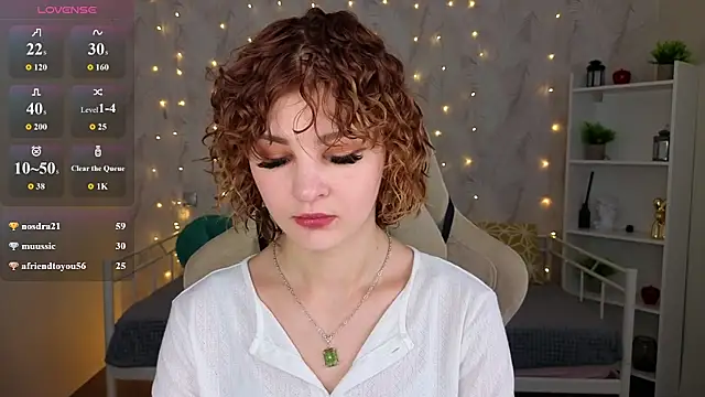 Kira  Fluffy online show from July 7, 2026, 6:47 am
