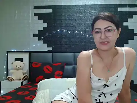 Snapshot of Ada_Vera chatting on June 13, 2026, 2:59 pm Ada Vera online show from June 13, 2026, 2:59 pm