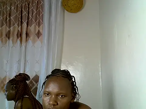 Sexxyfrey online show from June 11, 2026, 12:32 am