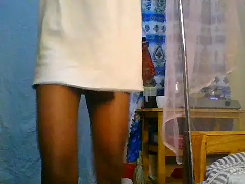 Snapshot of Hickie_giver chatting on June 4, 2026, 8:57 pm Hickie giver online show from June 4, 2026, 8:57 pm