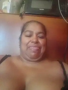 Megansquirt69 online show from June 19, 2026, 3:40 pm