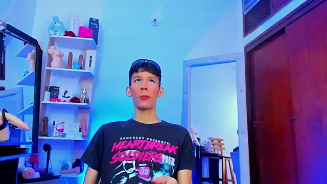 my temptation Dante hot online show from May 15, 2026, 8:07 pm