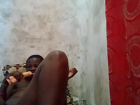 lovedoner online show from May 18, 2026, 8:19 am