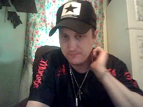 JoeFavorite69 online show from May 25, 2026, 11:36 pm