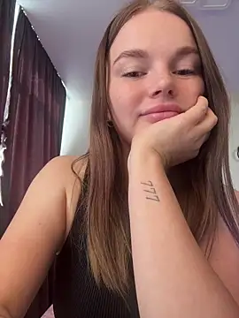 MissMaryXX online show from June 30, 2026, 4:56 am
