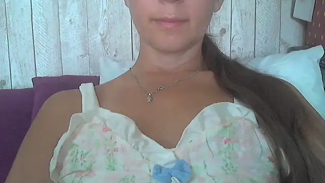 Bella--White online show from June 29, 2026, 6:20 am