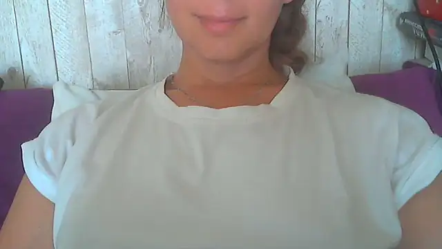 Bella--White online show from June 9, 2026, 8:04 am