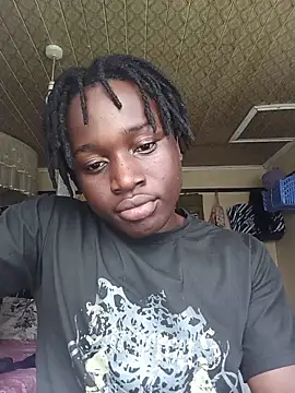 Snapshot of BLACKPANTHER037 chatting on May 17, 2026, 9:20 am BLACKPANTHER037 online show from May 17, 2026, 9:20 am