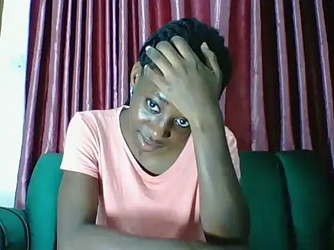 Darkpretty23 online show from July 1, 2026, 10:43 pm