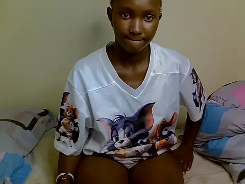 sexxydollyy online show from July 6, 2026, 1:07 pm