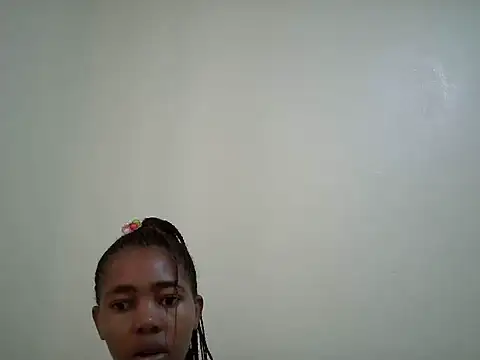 Snapshot of MidnightNala chatting on June 19, 2026, 5:13 am MidnightNala online show from June 19, 2026, 5:13 am