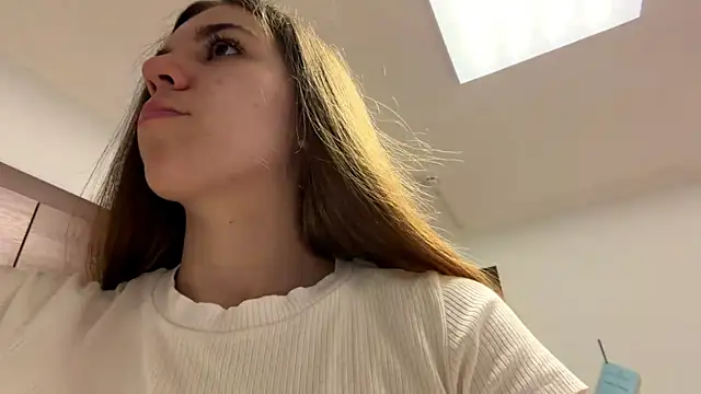 Snapshot of LaurindaStalford chatting on July 8, 2026, 5:13 pm LaurindaStalford online show from July 8, 2026, 5:13 pm