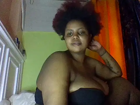 sexychubby22 online show from June 6, 2026, 3:45 am