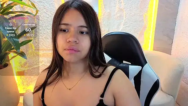 roxan1 tp online show from July 2, 2026, 12:22 pm