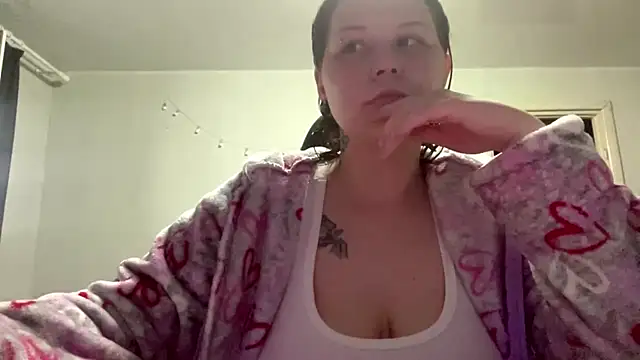 Redhair girl online show from June 25, 2026, 5:18 pm