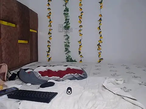 Sexyy Talia online show from June 27, 2026, 2:17 am