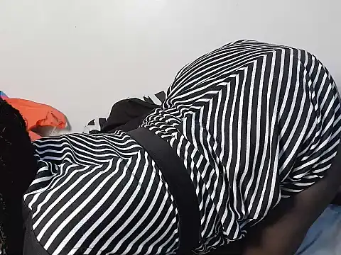 phat coochie online show from June 14, 2026, 9:05 pm