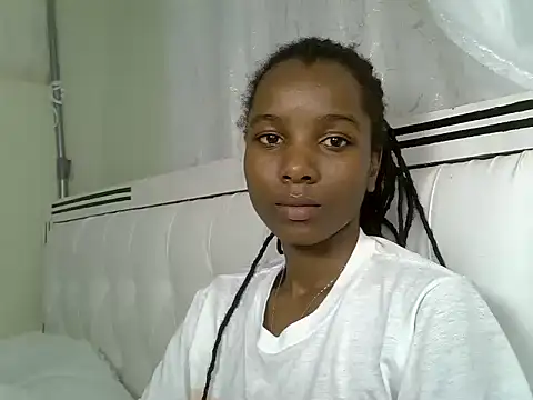 Snapshot of Sexy_vylsa chatting on July 7, 2026, 9:29 pm Sexy vylsa online show from July 7, 2026, 9:29 pm