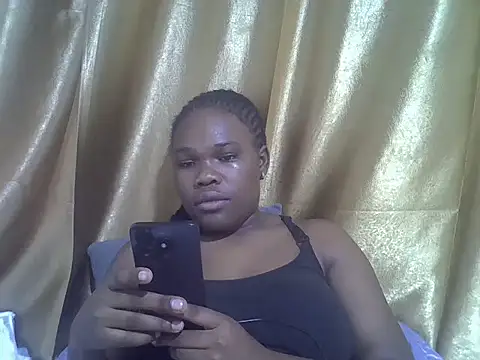 lovelymeli2 online show from June 18, 2026, 10:04 pm