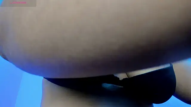 milkqueenboobs online show from June 16, 2026, 7:58 pm